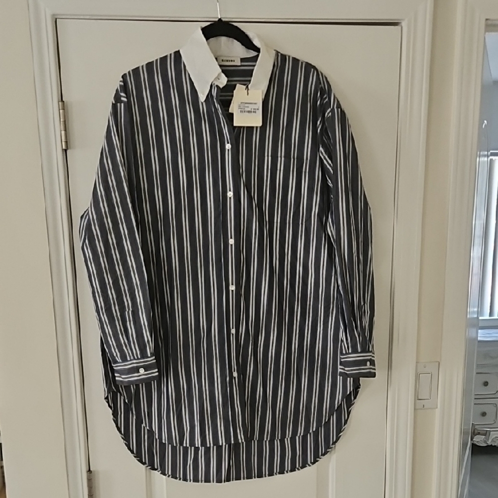 Sandro Navy and White Vertical Stripe Dress Shirt with Contrast Collar - Picture 7 of 9